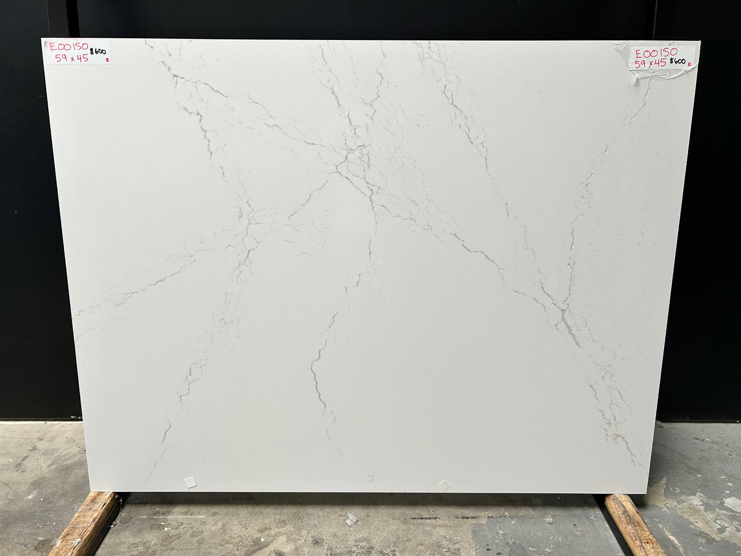 Cambria White Tiger Leathered 2cm Quartz 59x45 Location P