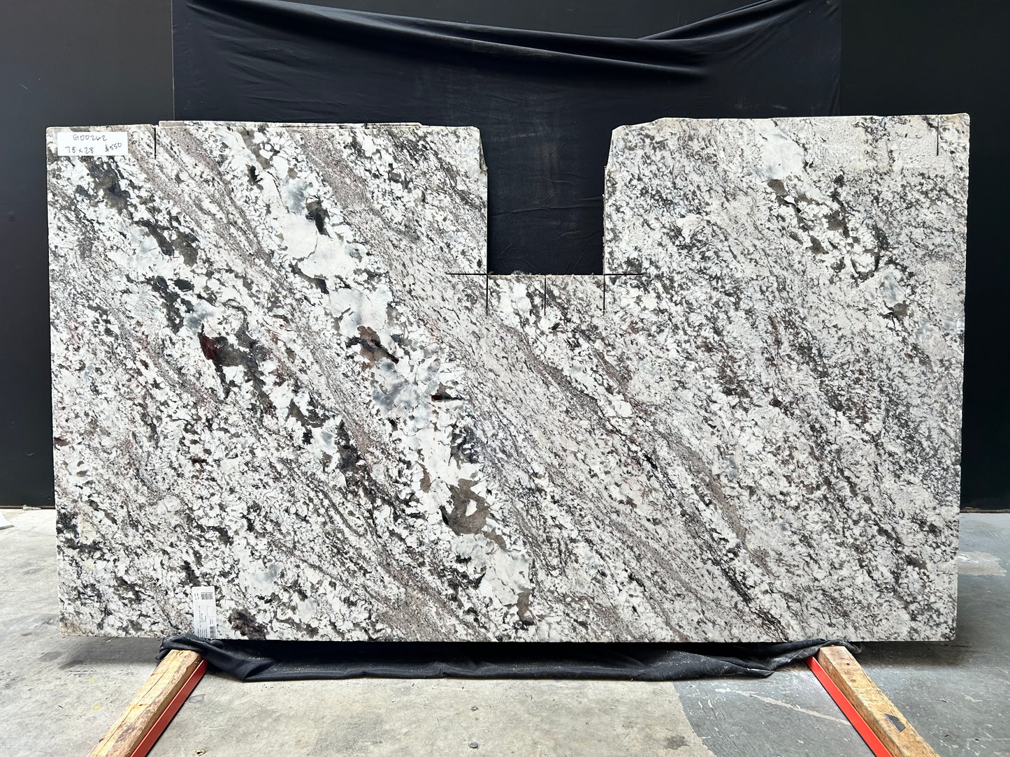 Lennon 2cm Granite 78x28