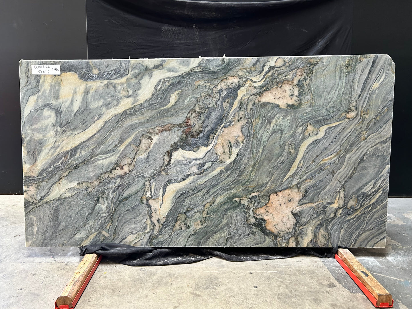 Ocean Fantasy 2cm Quartzite 81x42