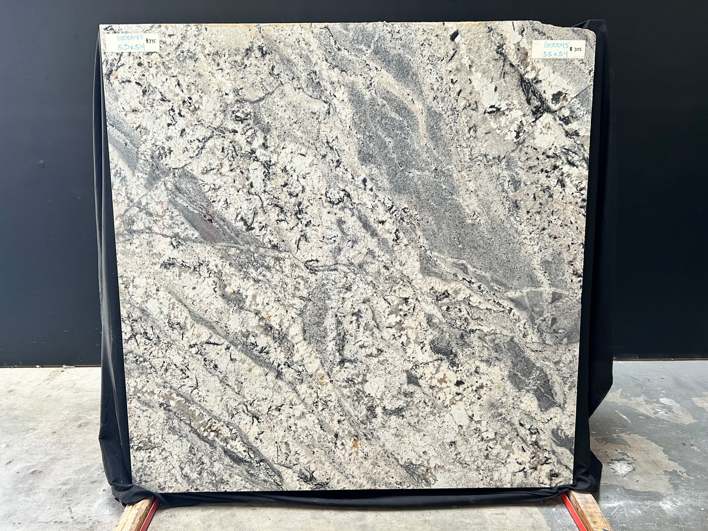 Mountain Mist 2cm Granite 54x55