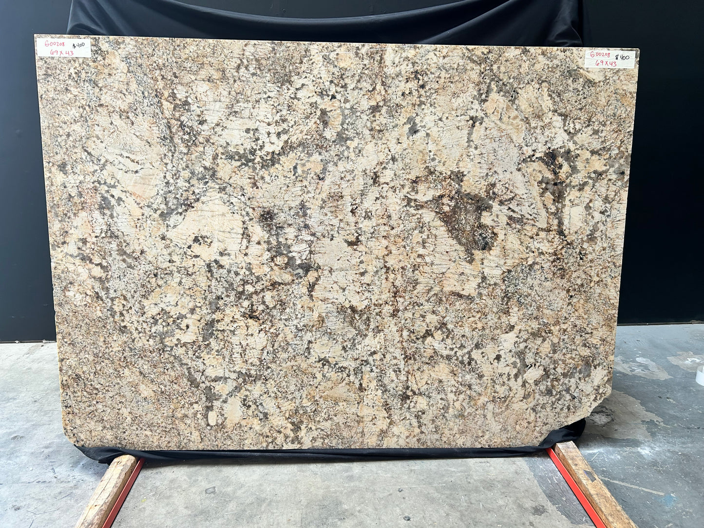 Solarius 2cm Granite 69x43