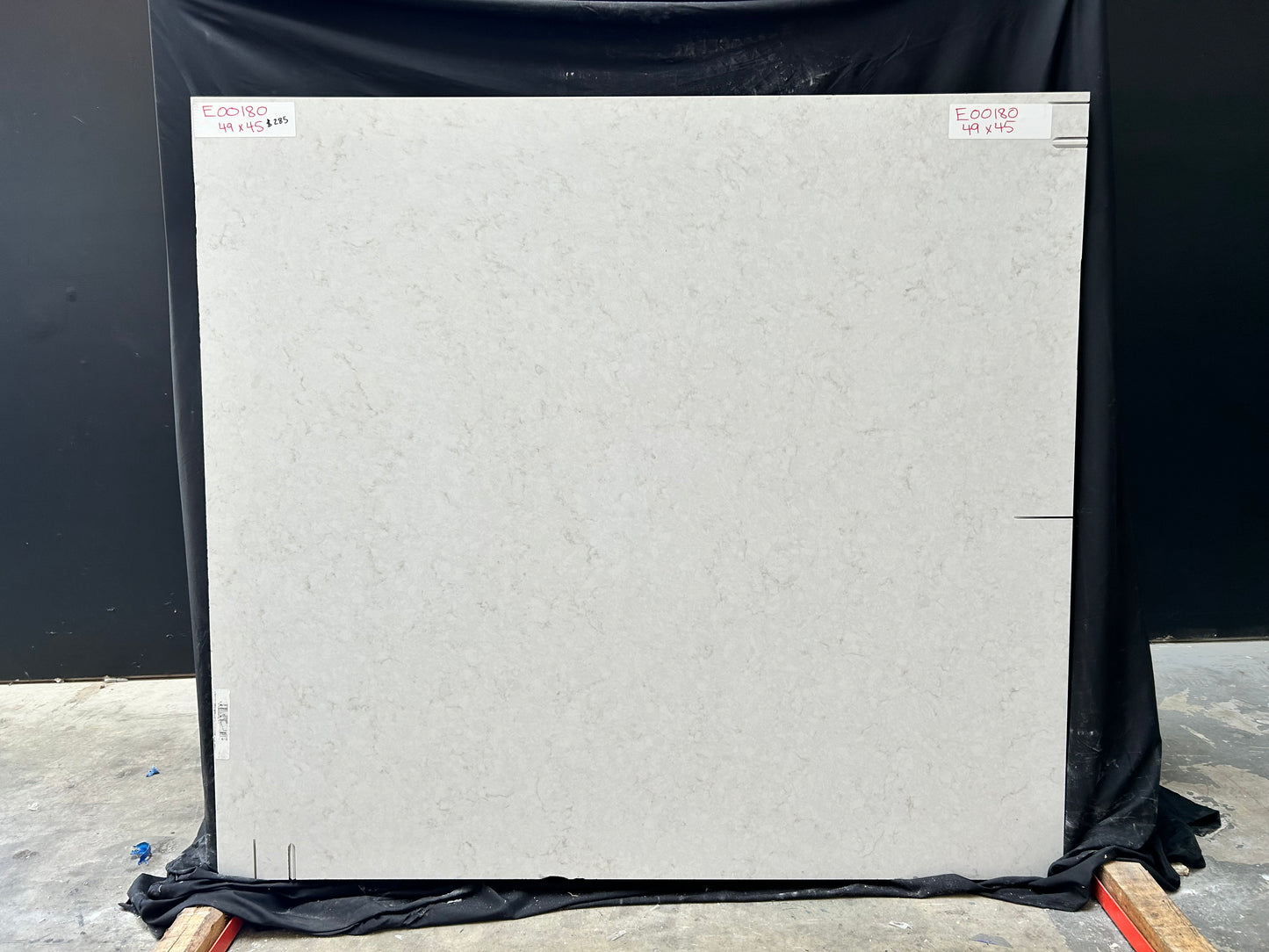 Venatino Creme 2cm Quartz 49x45