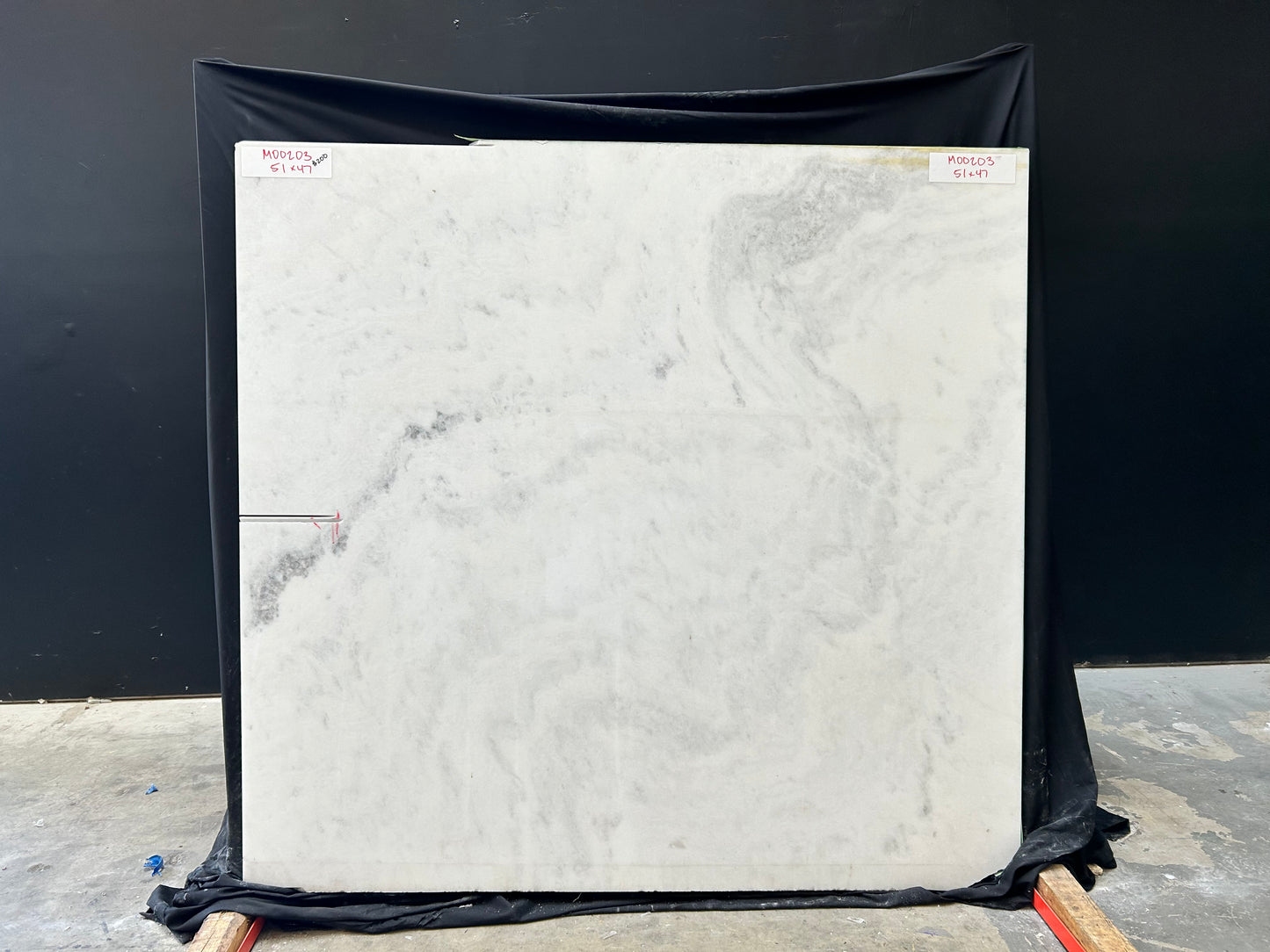 Opus White 2cm Marble 51x47