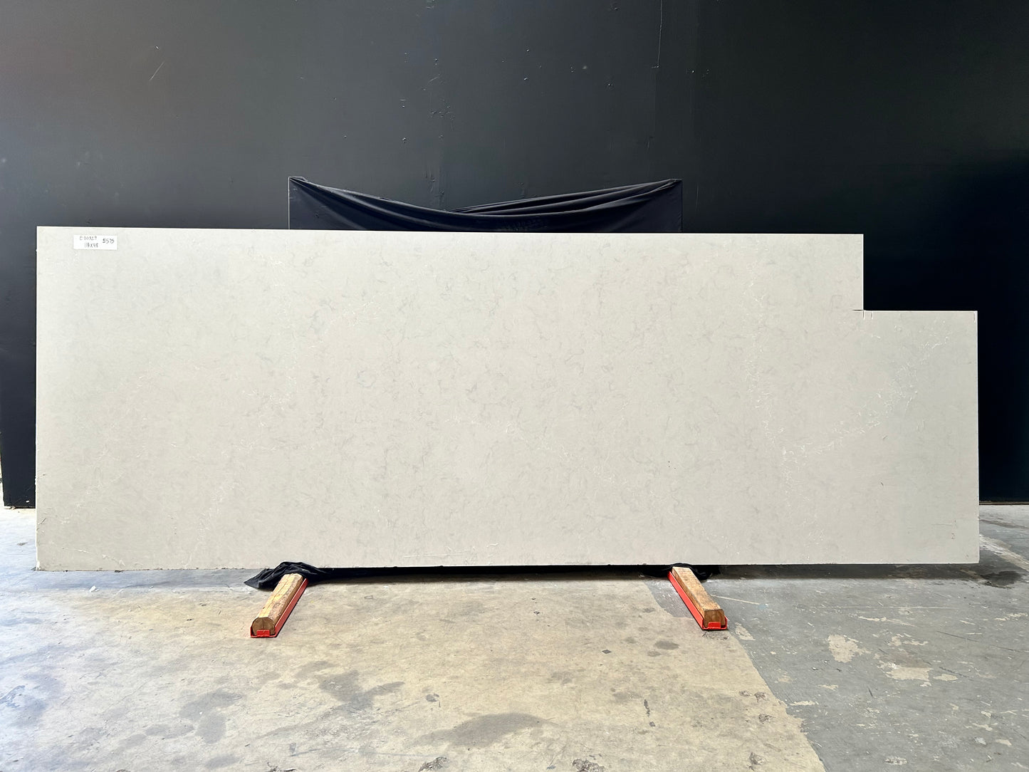 Grey Snow 2cm Quartz 118x48