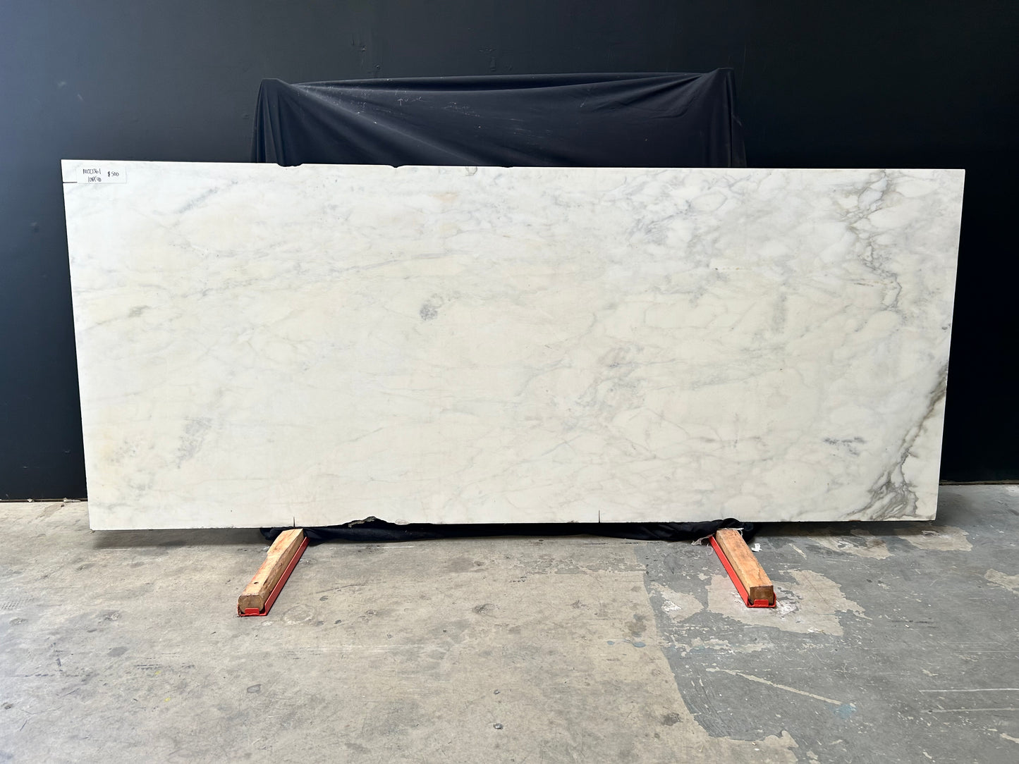 Calacatta Honed 2cm Marble 108x40