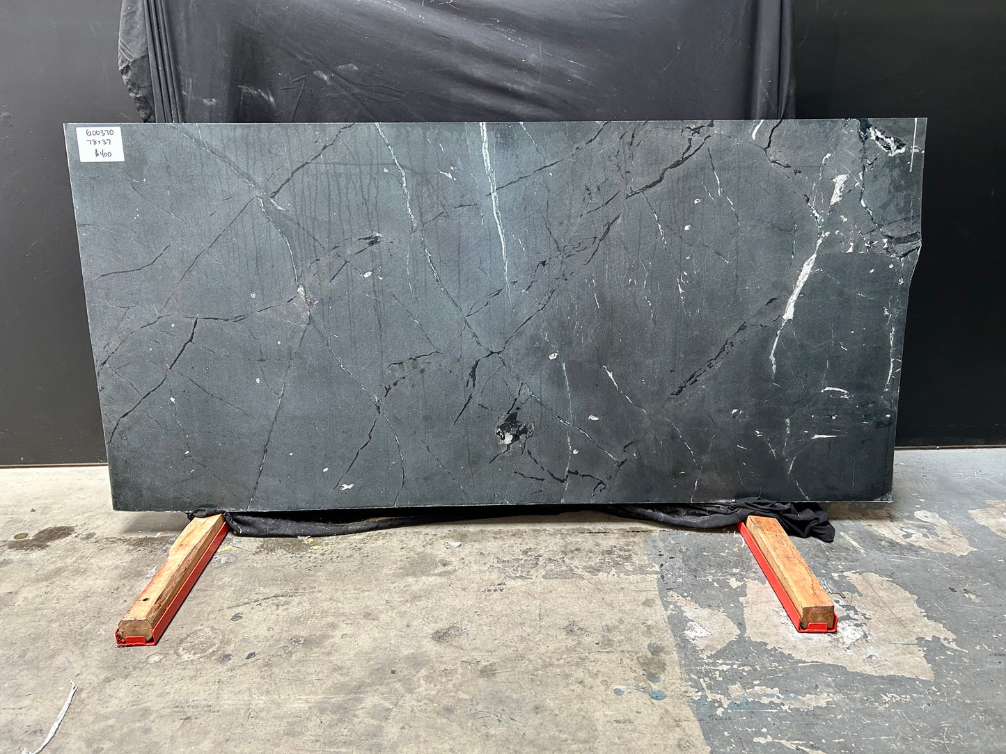 Black Diamond Leathered 2cm Granite 78x37