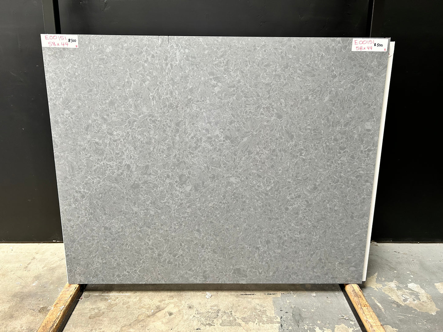 Grey Smoke 2cm Quartz 58x44