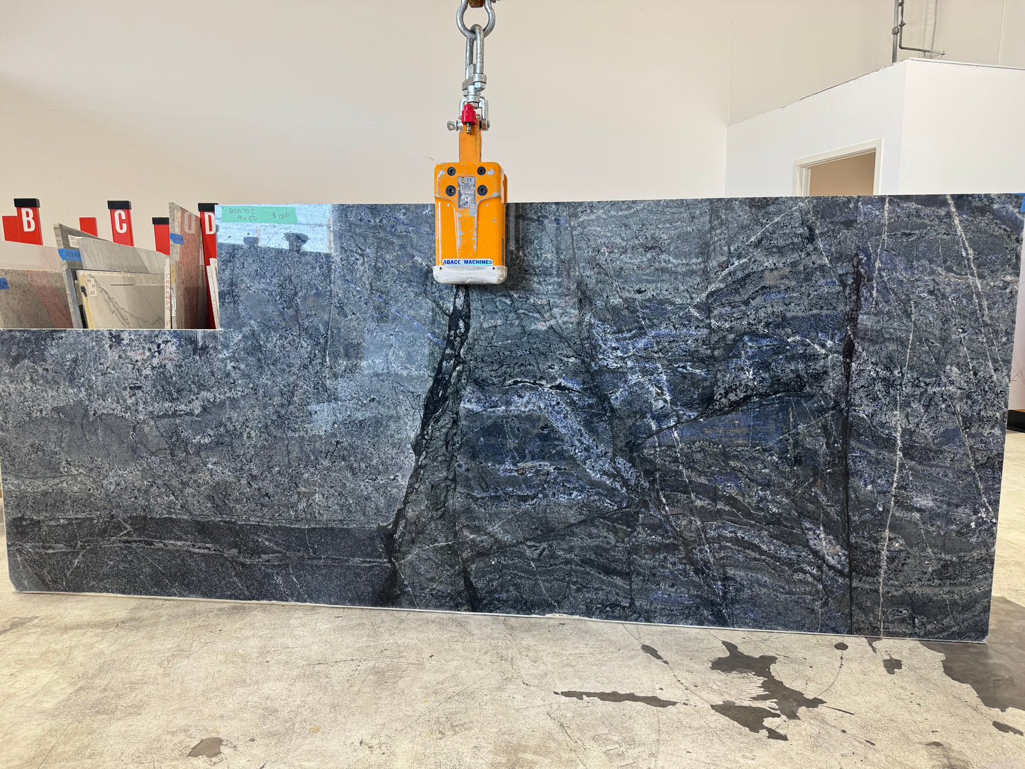 Victoria Blue 2cm Granite 91x50 Location AA