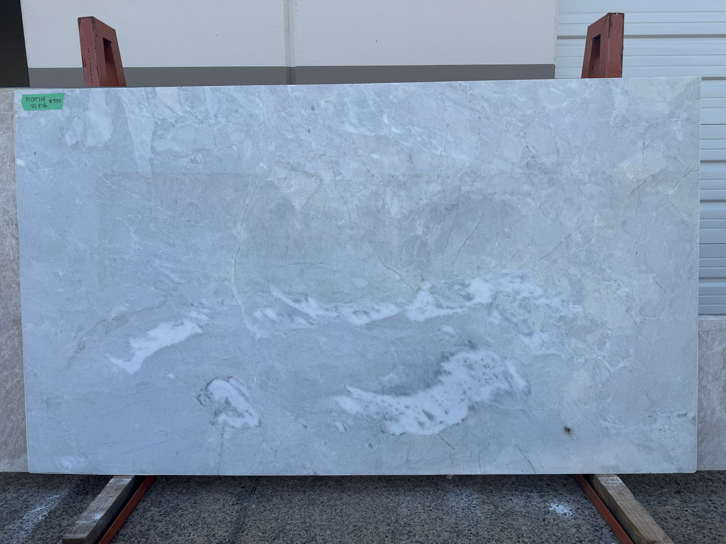 Cloud White 2cm Honed Marble 81x46 Location O