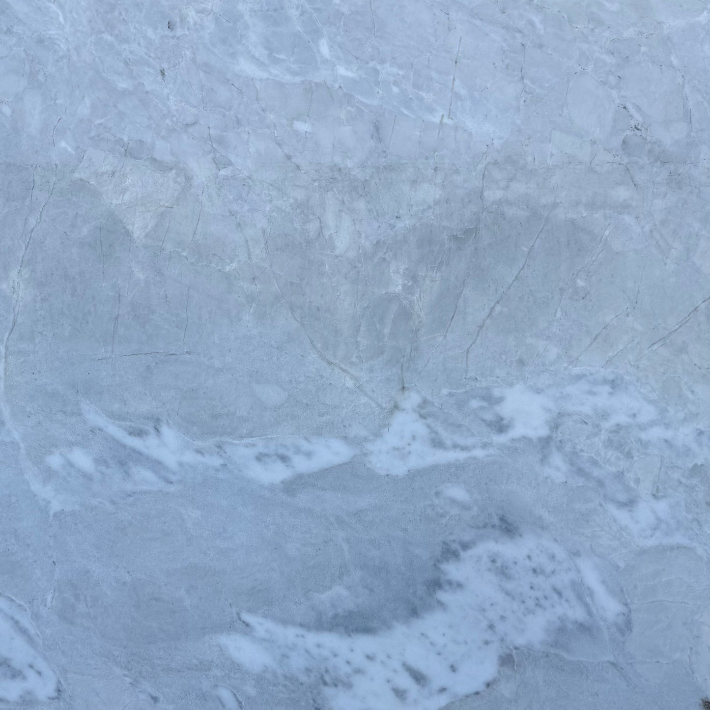 Cloud White 2cm Honed Marble 81x46 Location O
