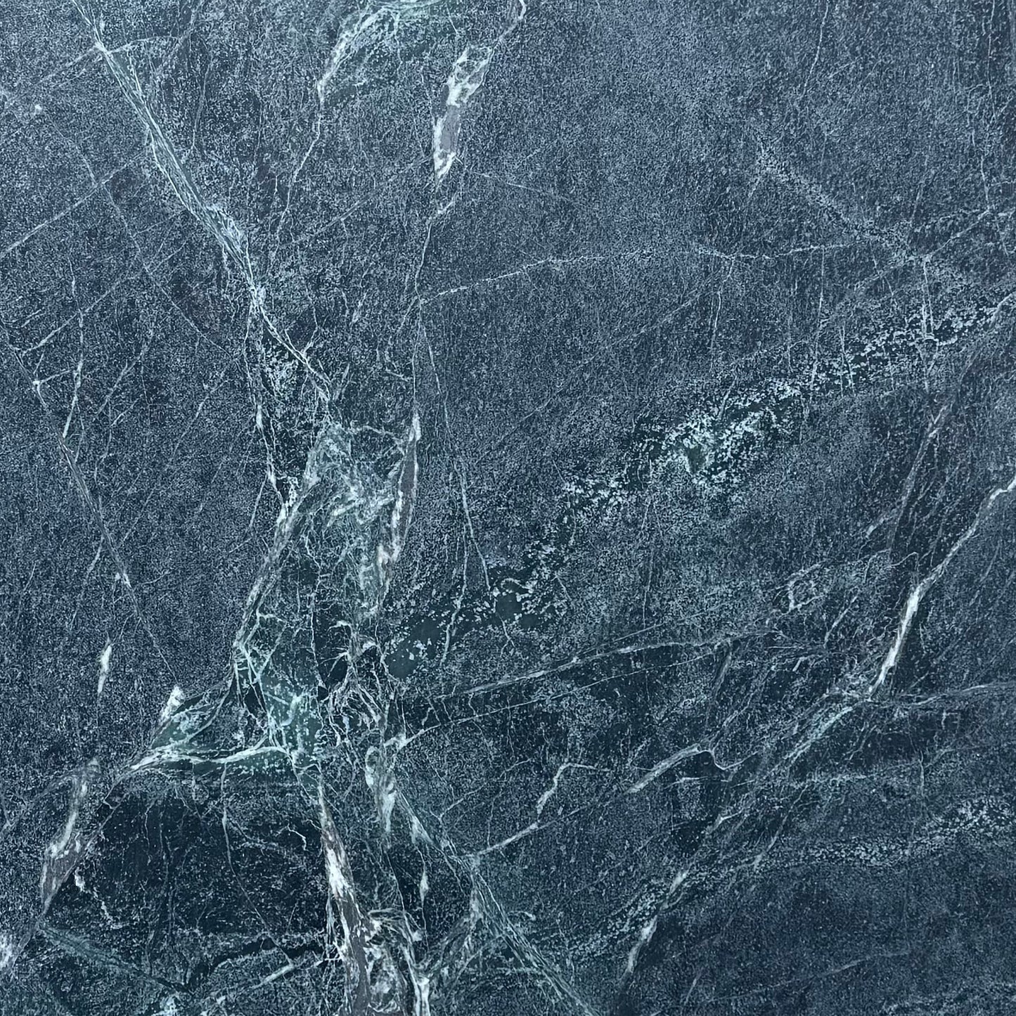Green Soapstone 2cm Honed 88x34 Location Z