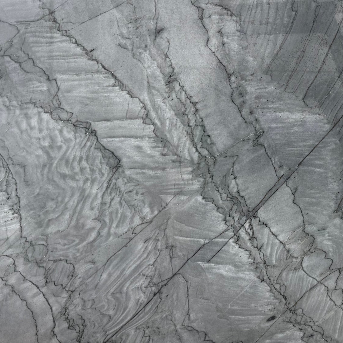 Mercury 2cm Quartzite 79x38 Location Y