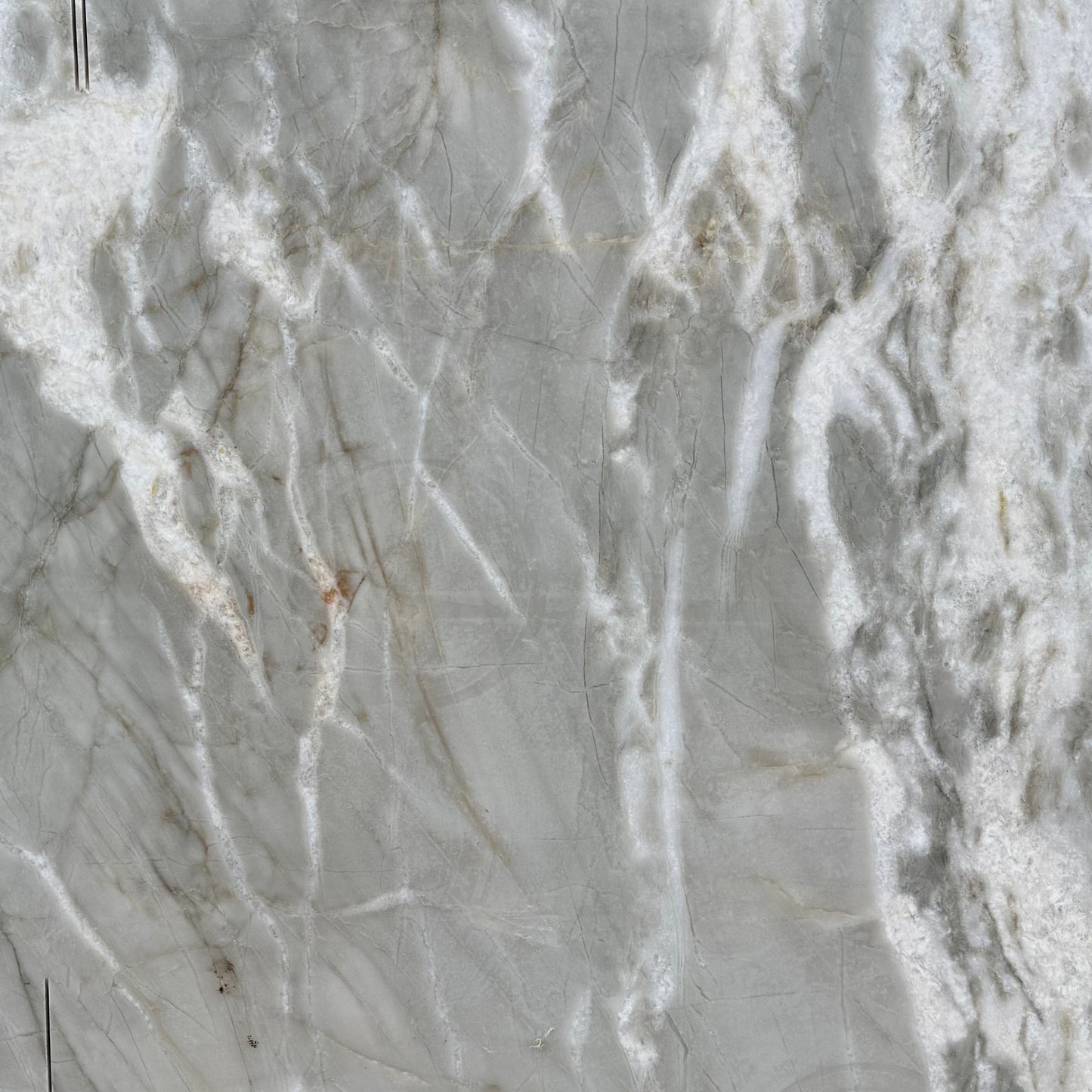 Green Fog Leathered 3cm Quartzite 79x30 Location JJ