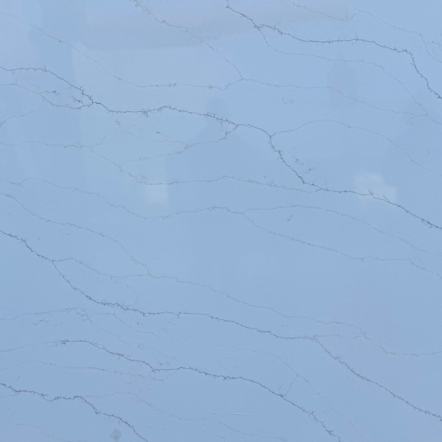 Statuario Milano 2cm Quartz 82x64 Location V