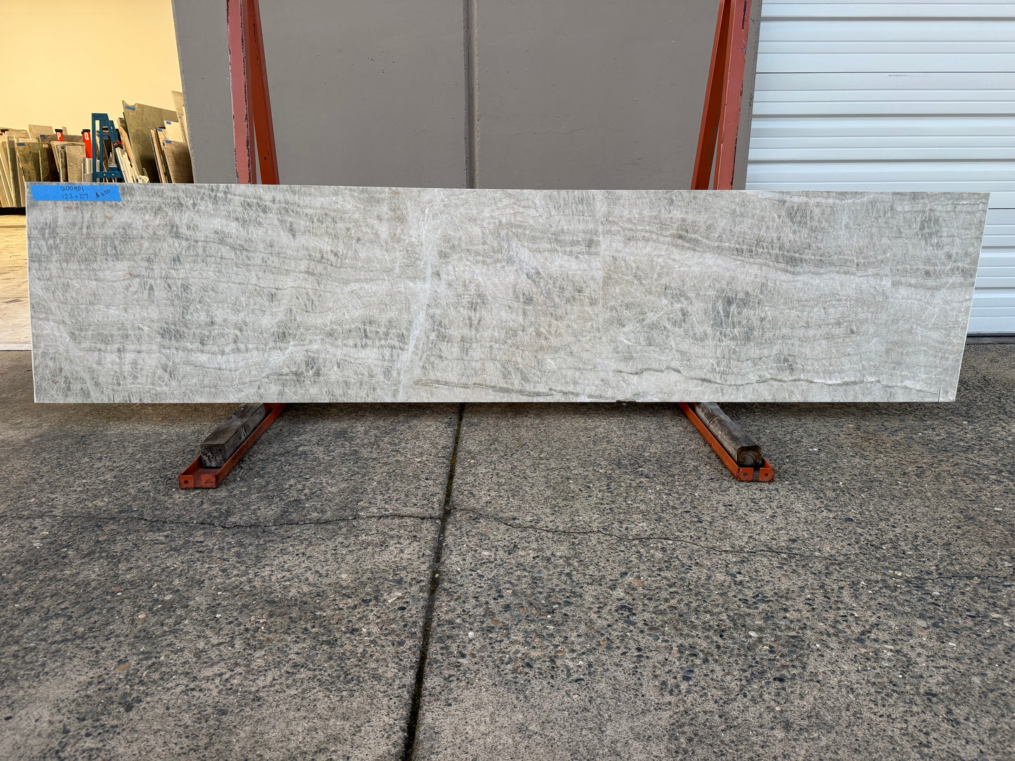 Madraperla 2cm Leathered Quartzite 122x27 Location Z