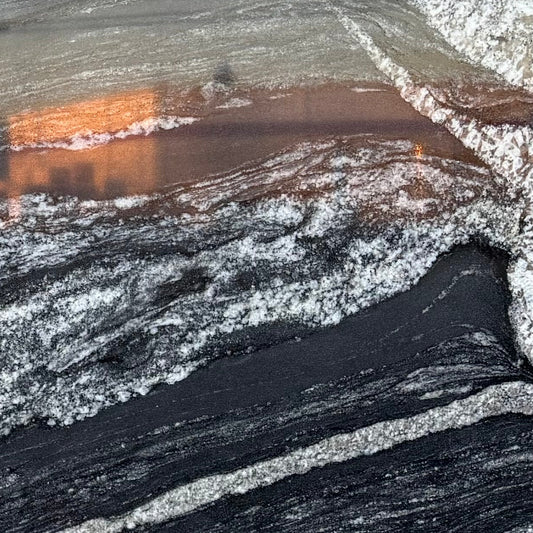 Atacama Black 2cm Granite 85x33 Location Q