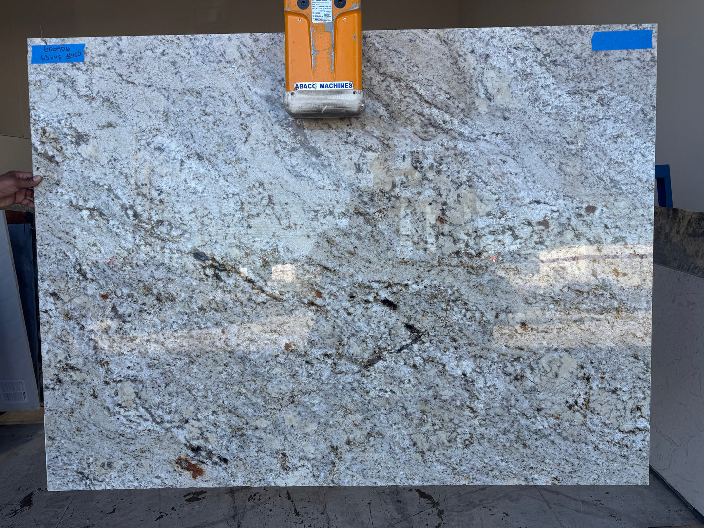 Gold Canyon 2cm Granite 63x48 Location NN