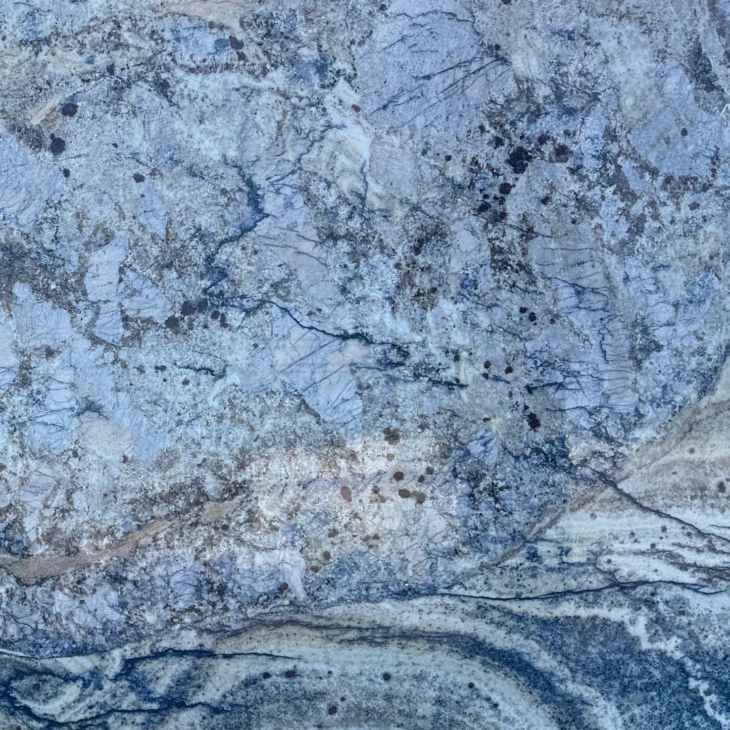 Azurite 2cm Granite 118x41 Location B