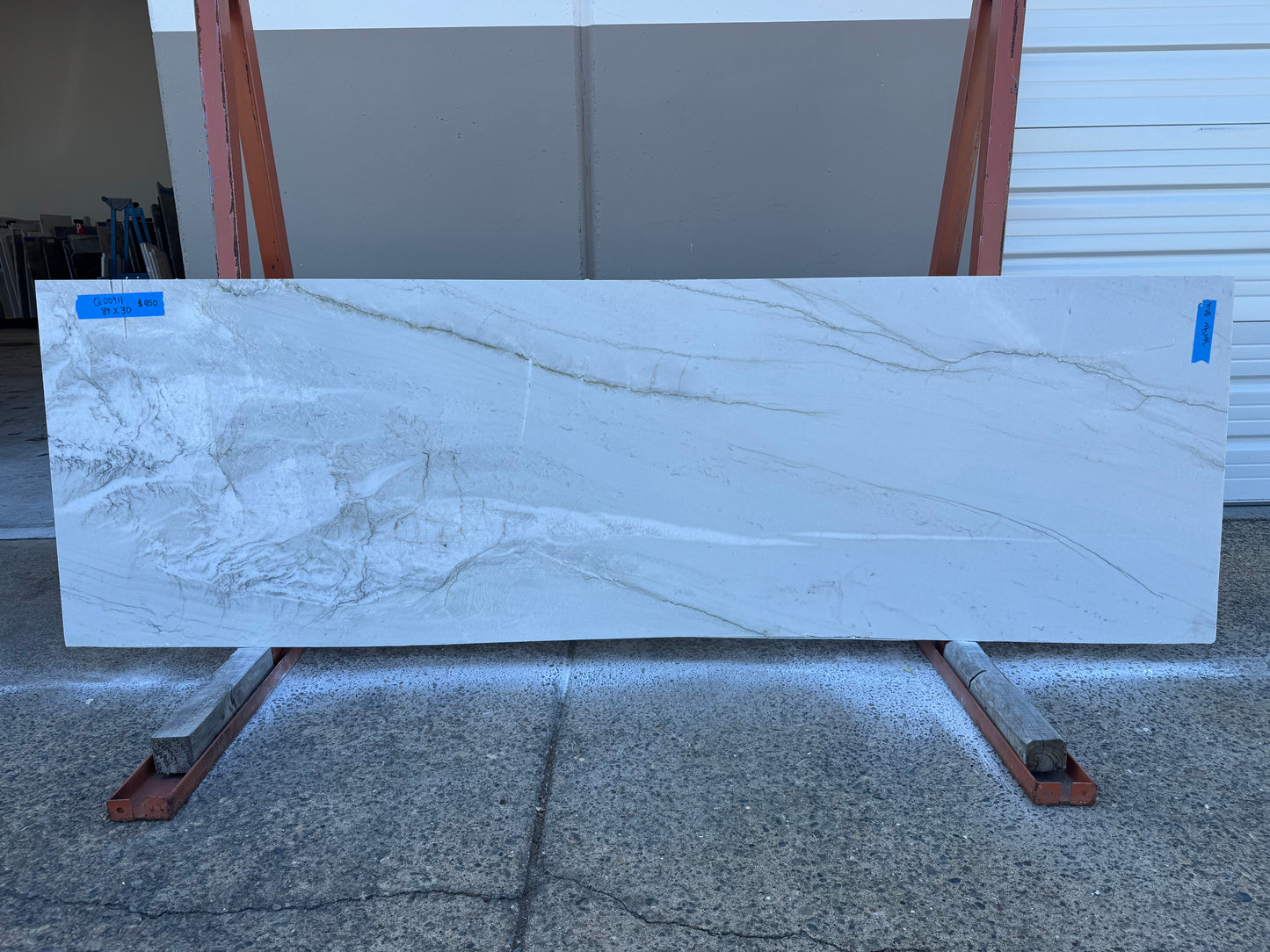 Mont Blanc 2cm Leathered Quartzite 89x30 Location H