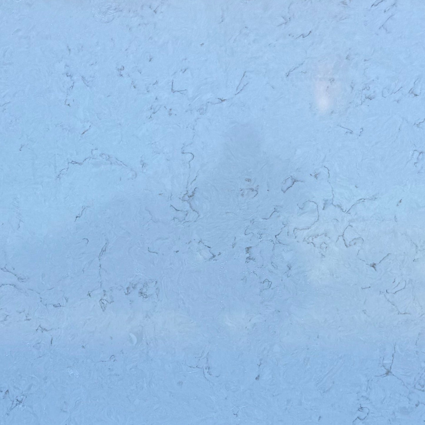Carrara Mist 2cm Quartz 91x39 Location F